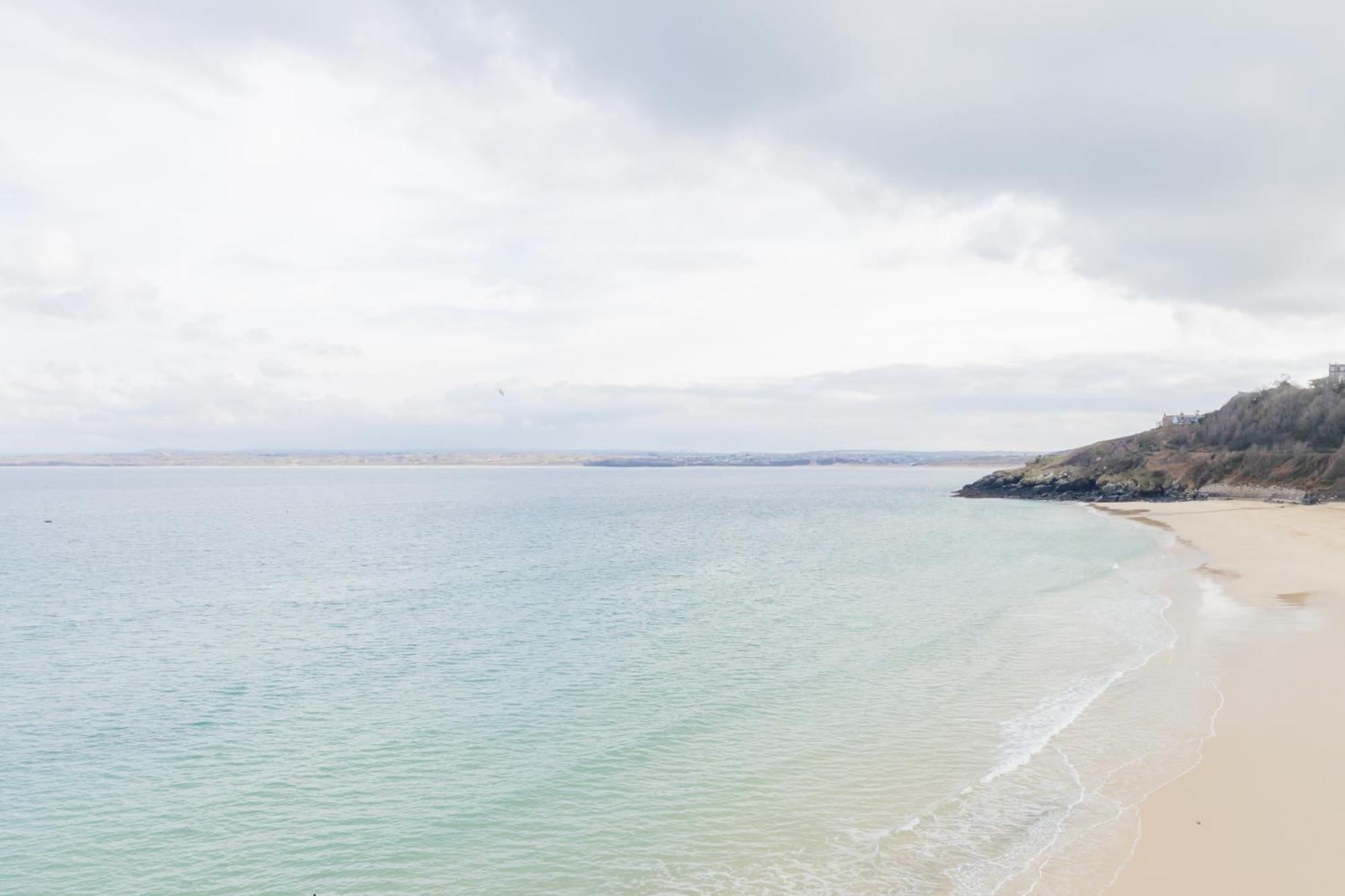 Carbis Bay - Luxury 3 Bed Penthouse Apartment With Sea Views Parking Sauna Balcony Buitenkant foto